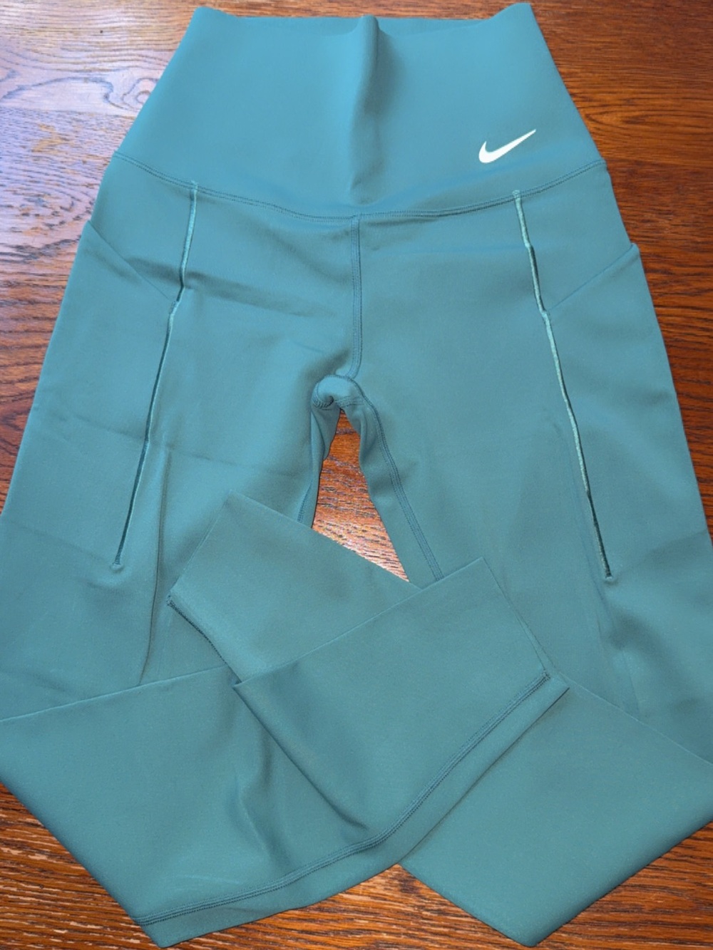 Nike Women's Universa Teal High-Waist Performance Leggings XS